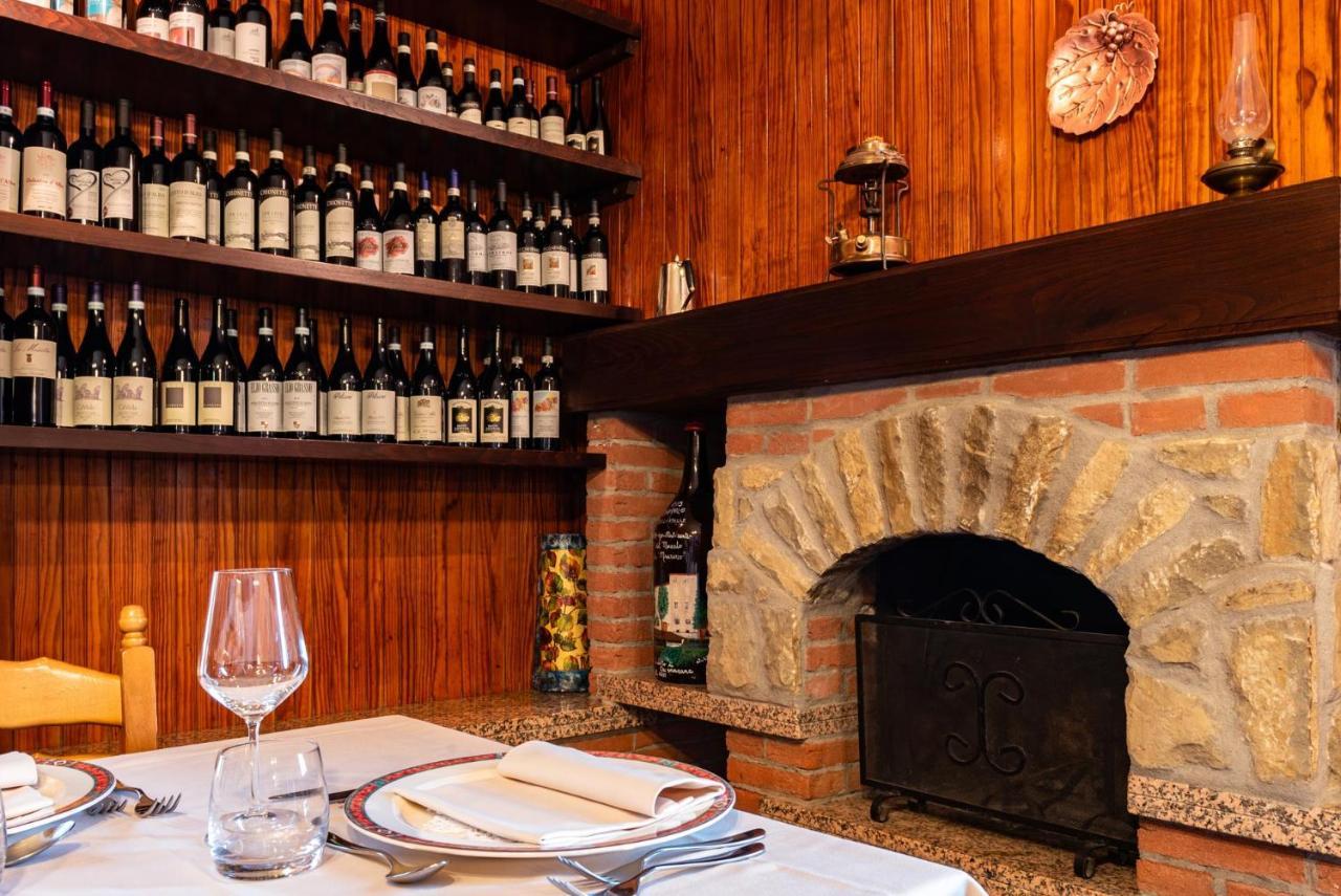 Ristorante Albergo Da Maurizio Cravanzana Экстерьер фото