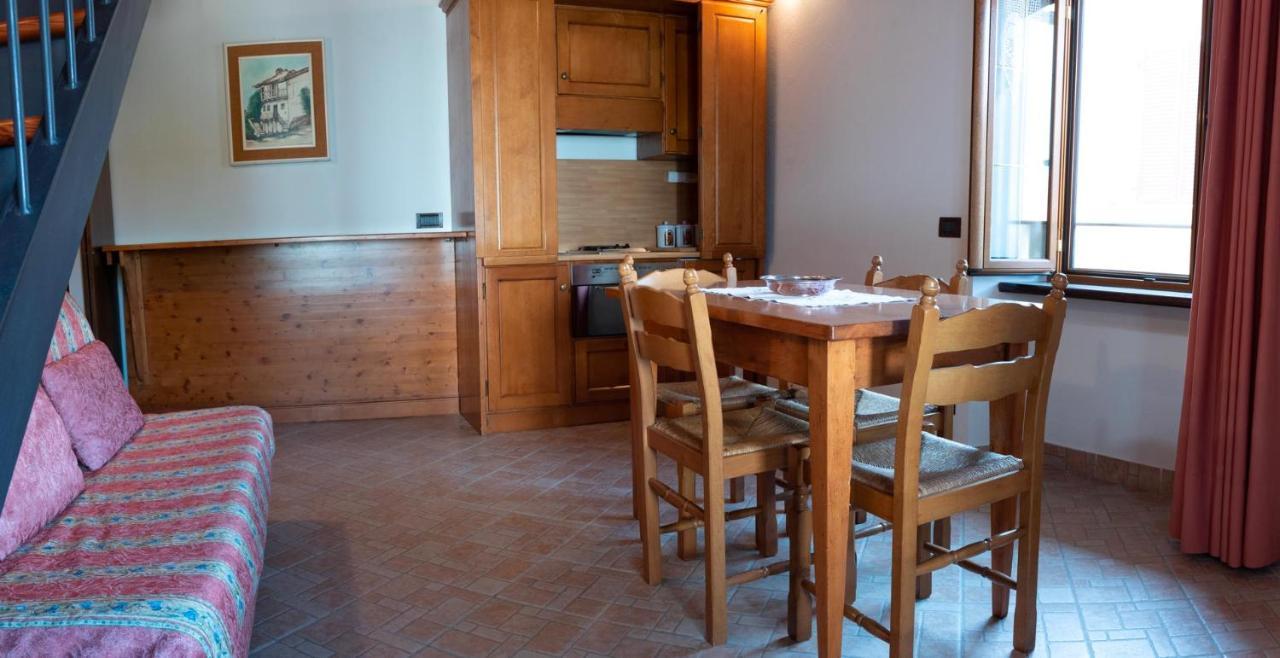 Ristorante Albergo Da Maurizio Cravanzana Экстерьер фото