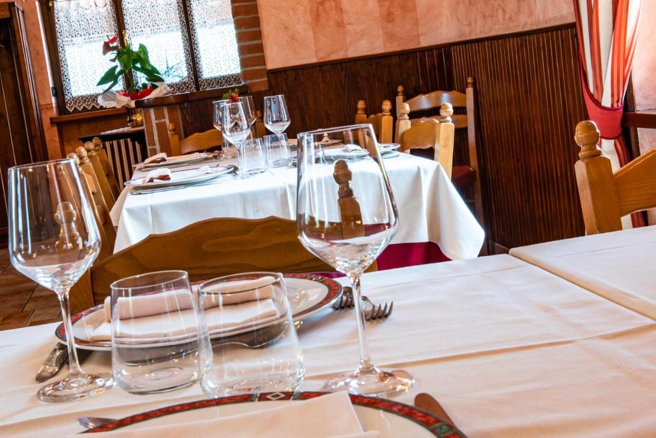 Ristorante Albergo Da Maurizio Cravanzana Экстерьер фото
